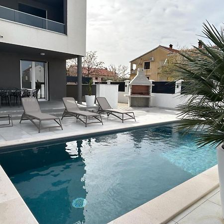Apartments Cesare Nin Kültér fotó