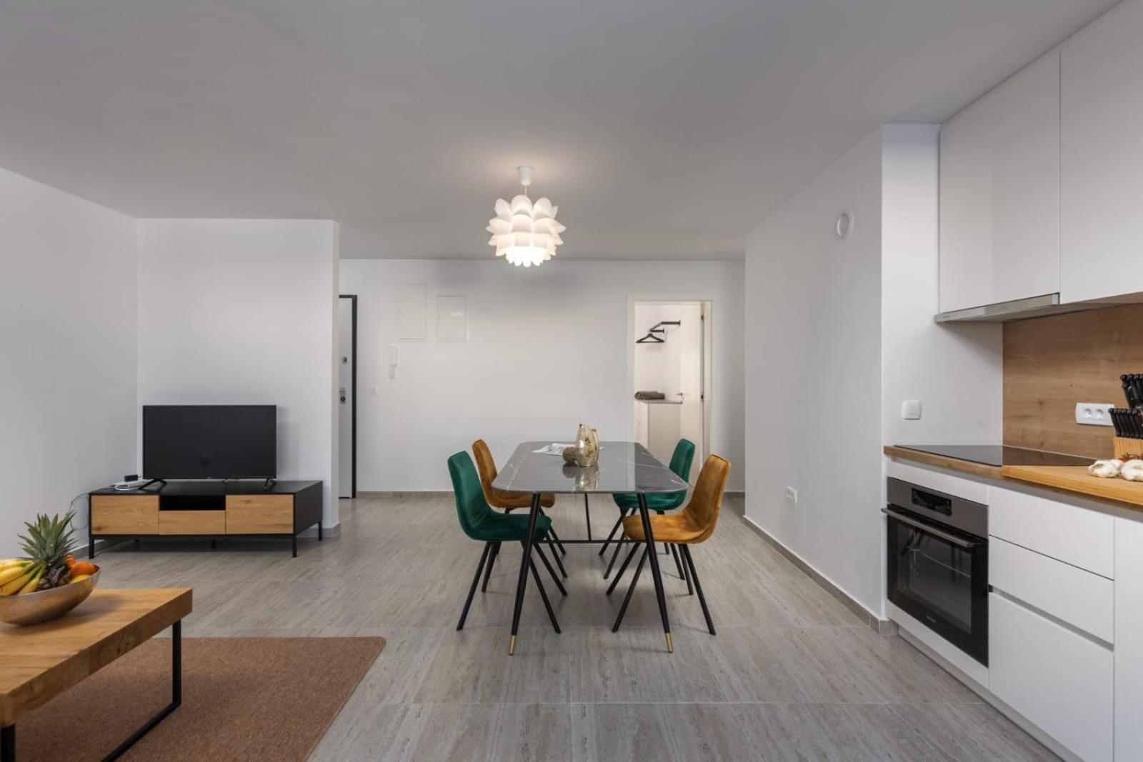 Apartments Cesare Nin Kültér fotó