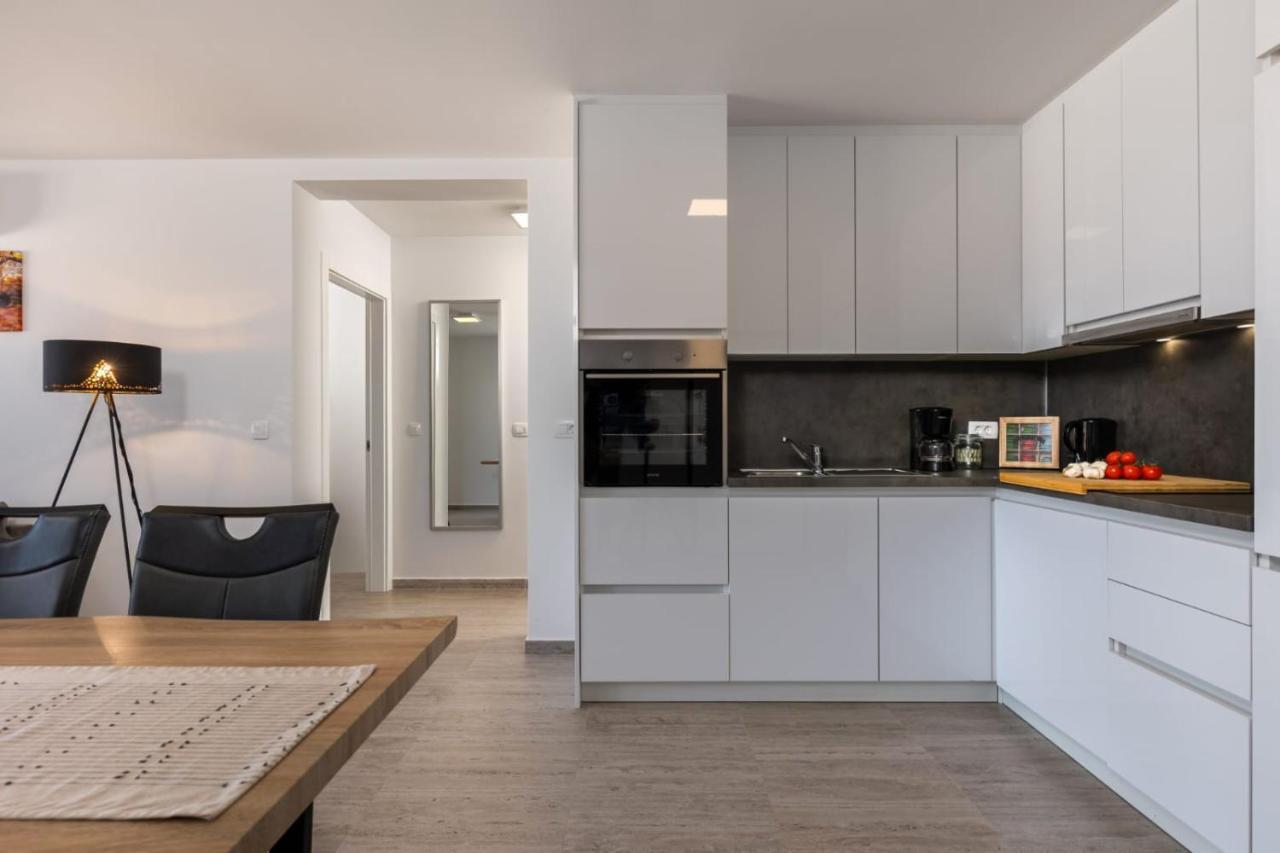 Apartments Cesare Nin Kültér fotó