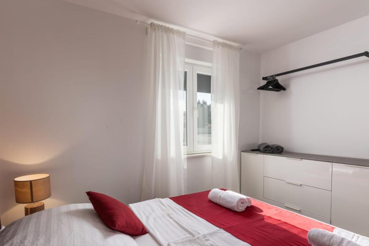 Apartments Cesare Nin Kültér fotó